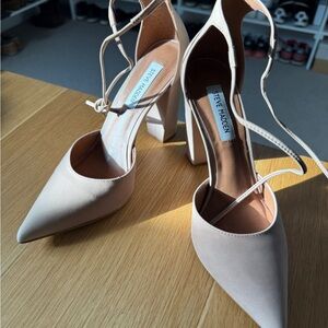 Steve Madden Women's Nude Heels 8.5